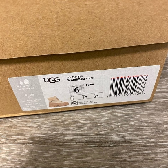 UGG | Adiroam Hiker Ankle Boots Fossil White New - Picture 7 of 13
